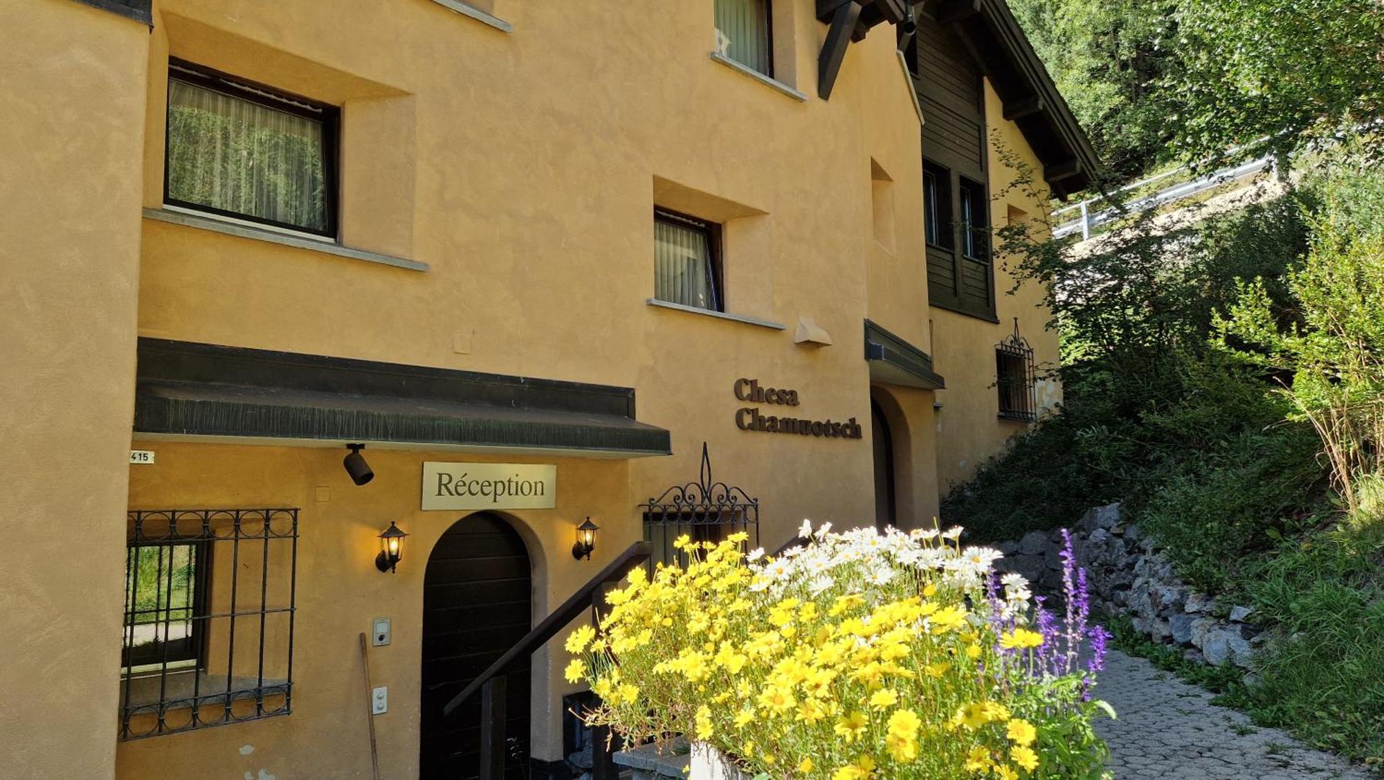 Aparthotel Chesa Bellaval Silvaplana Exterior photo